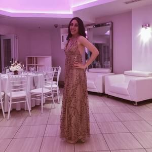 Meet your Posher, Rebecca